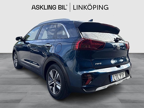 Kia Niro 2 of 15
