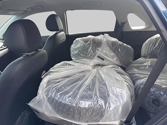 Kia Niro 7 of 15
