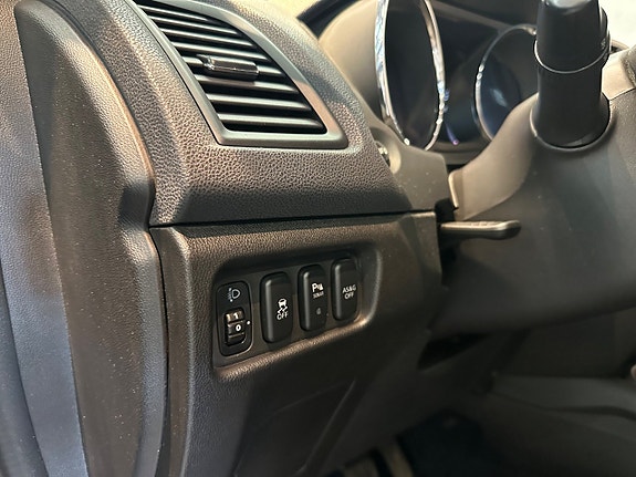 Mitsubishi ASX 12 of 19