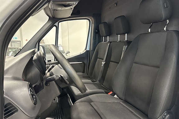 Mercedes-Benz Sprinter 317 17 of 26