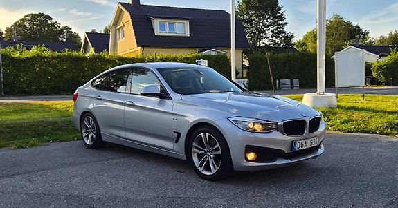 BMW 320d 3 of 14
