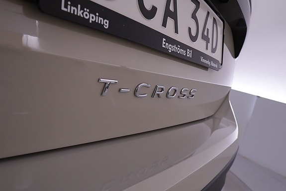 Volkswagen T-Cross 11 of 18