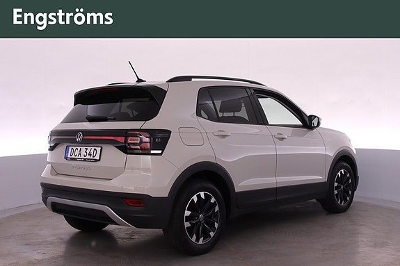 Volkswagen T-Cross 3 of 18