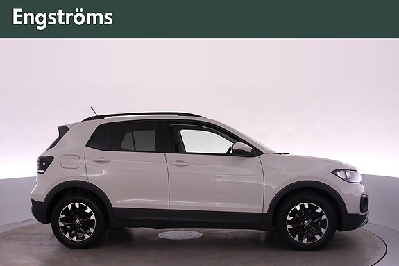 Volkswagen T-Cross 2 of 18