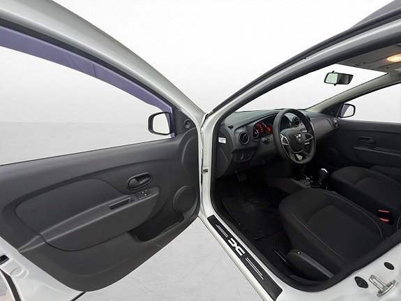 Dacia Logan 11 of 30