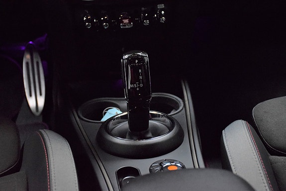 MINI Countryman Cooper 13 of 22