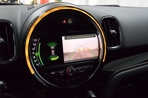 MINI Countryman Cooper 22 of 22