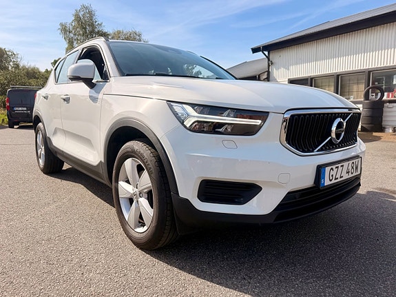 Volvo XC40 9 of 26