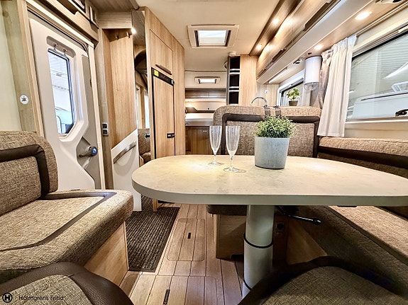 Knaus Sky I 700 2 of 21