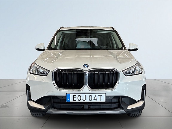 BMW X1 2 of 21