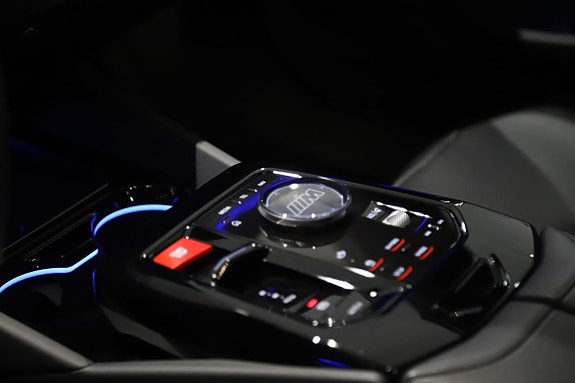 BMW M5 13 of 14