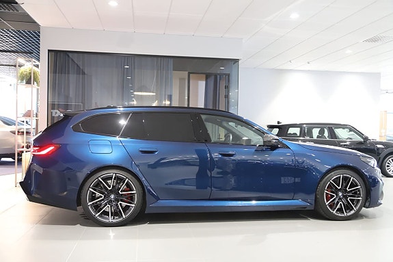 BMW M5 3 of 14