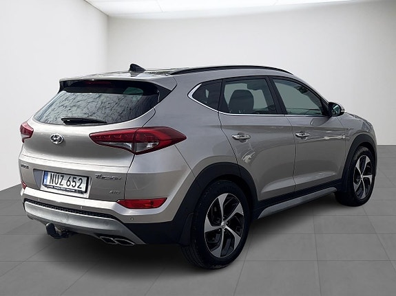 Hyundai Tucson 4 of 10