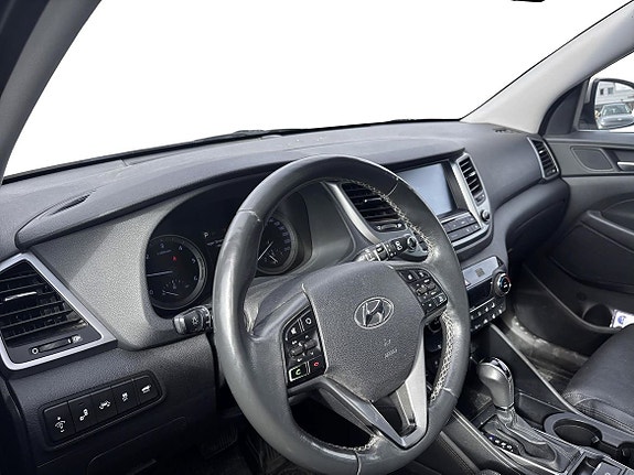 Hyundai Tucson 6 of 10
