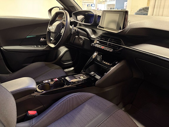 Peugeot 2008 9 of 14