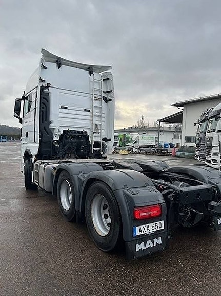 MAN TGX 28.520 3 of 9