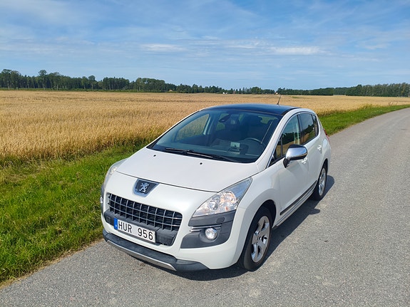 Peugeot 3008 3 of 9