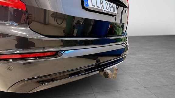 Volvo XC90 14 of 24