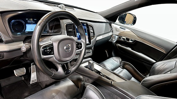 Volvo XC90 7 of 24