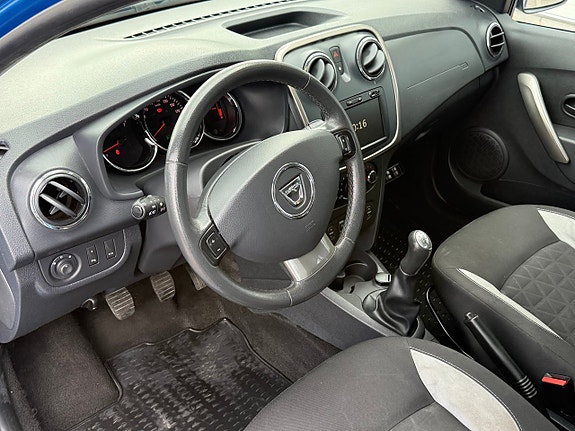 Dacia Sandero Stepway 16 of 21