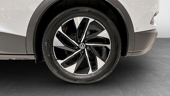 Volkswagen ID.4 6 of 20