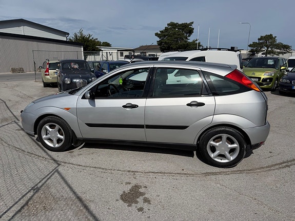 Ford Focus 12 of 25