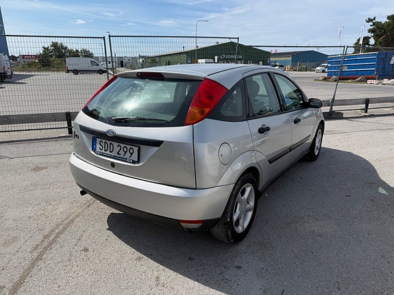 Ford Focus 7 of 25