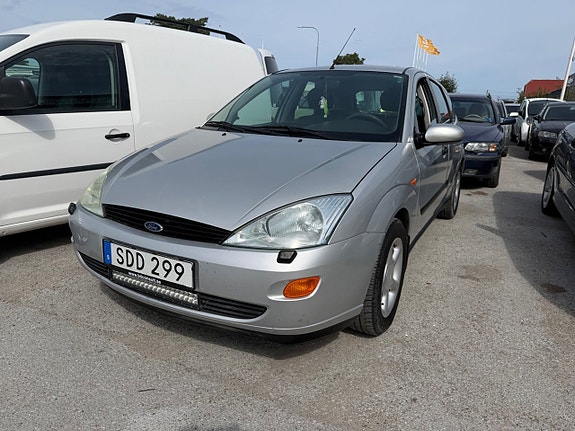 Ford Focus 2 of 25