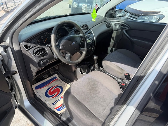 Ford Focus 15 of 25