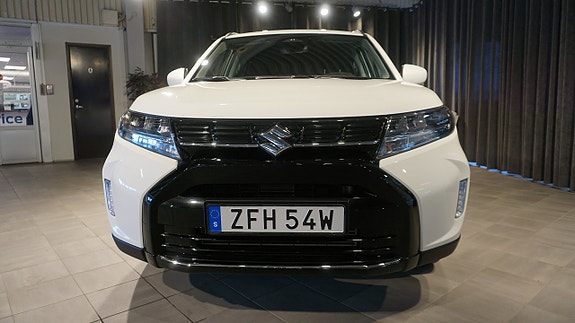 Suzuki Vitara 4 of 16