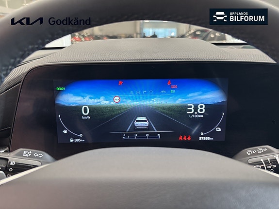 Kia Niro 10 of 16