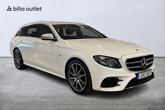 Mercedes-Benz E220 4 of 26