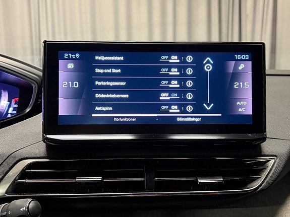Peugeot 3008 14 of 16