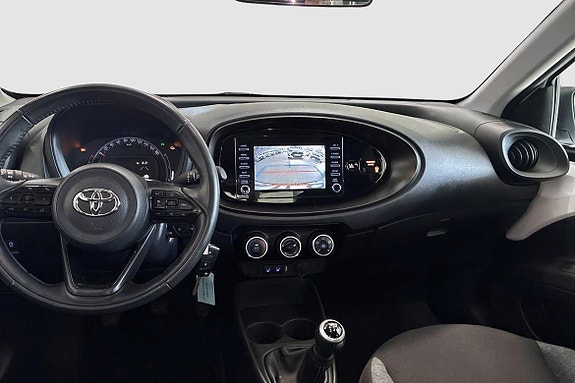 Toyota Aygo X 10 of 12