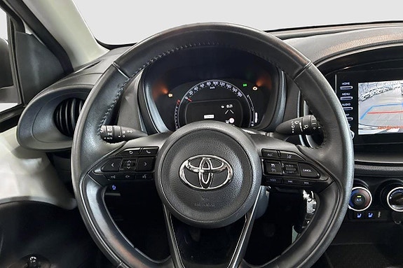 Toyota Aygo X 11 of 12