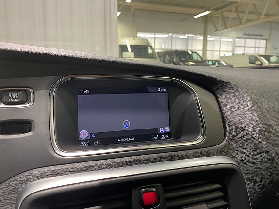 Volvo V40 20 of 20