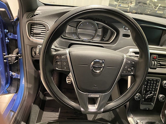 Volvo V40 9 of 20
