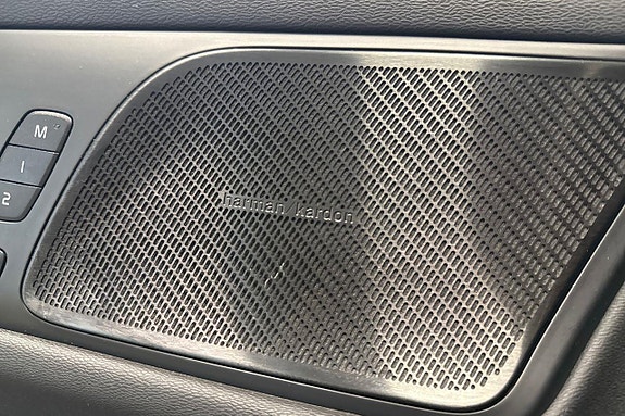 Volvo V60 22 of 30