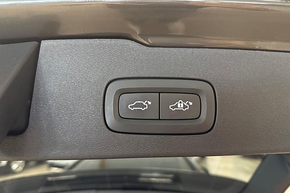 Volvo V60 18 of 30