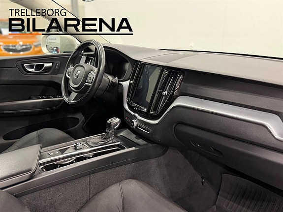 Volvo XC60 12 of 26
