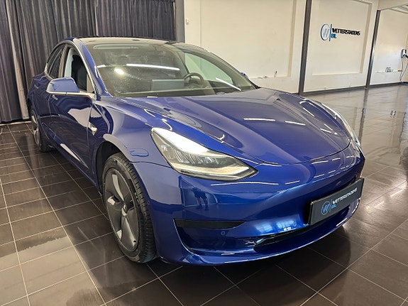 Tesla Model 3 5 of 21