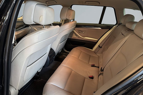 BMW 525d 15 of 17