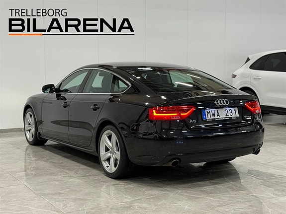 Audi A5 6 of 23