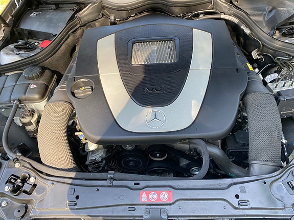 Mercedes-Benz CLK280 6 of 7