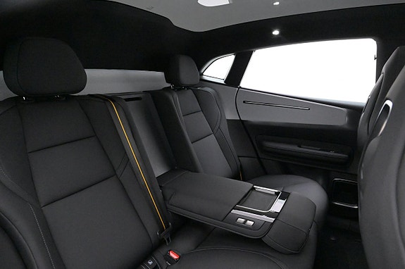 Polestar 4 21 of 27