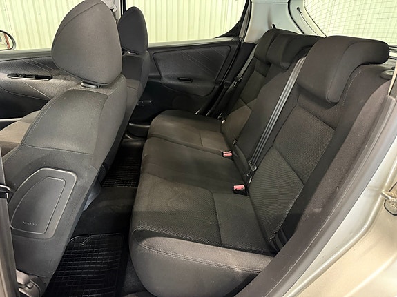 Peugeot 207 9 of 12