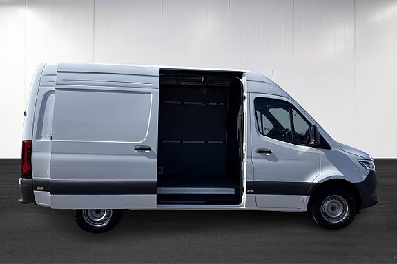 Mercedes-Benz Sprinter 317 10 of 18