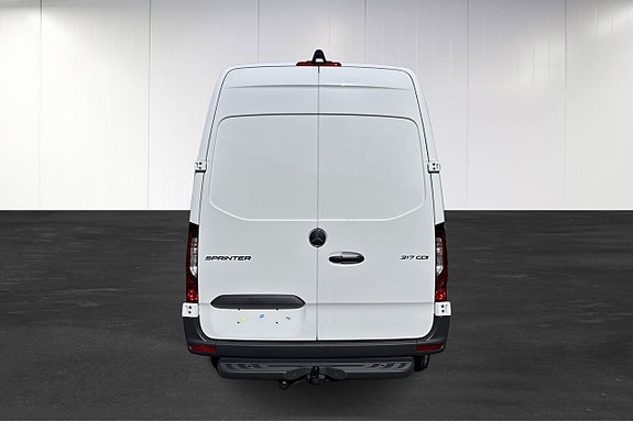 Mercedes-Benz Sprinter 317 6 of 18
