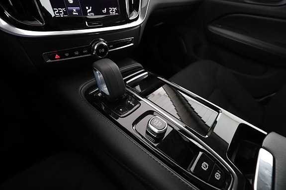 Volvo V60 27 of 30