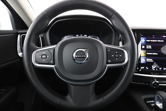 Volvo V60 19 of 30